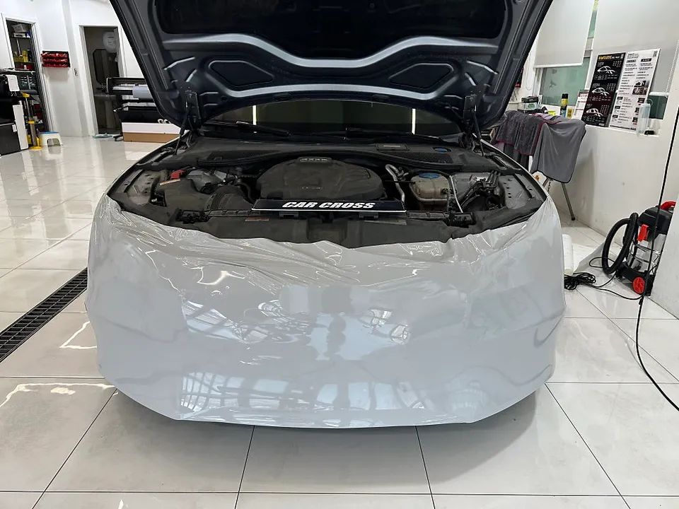 Audi A7のカーラッピング事例|費用目安・仕上がり 施工写真 3-2