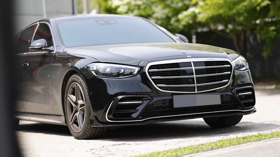 Mercedes-Benz S-Class W223 vinyl wrap - Mercedes-Benz S-Class W223 Brabus Wrap Review photo 3