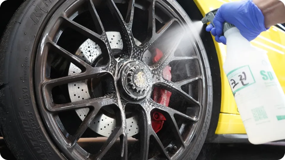 ポルシェ911 PPF施工事例：グロスグレーへのカラーチェンジ 施工写真 2-2