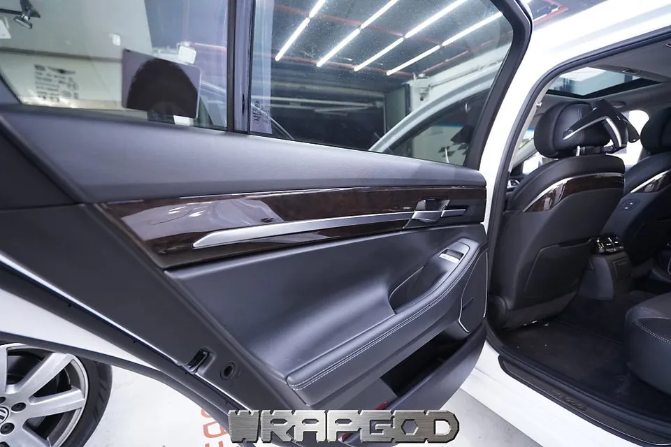 Genesis EQ900 vinyl wrap - Genesis EQ900 Vinyl Wrap Installation Review — Cost photo 4