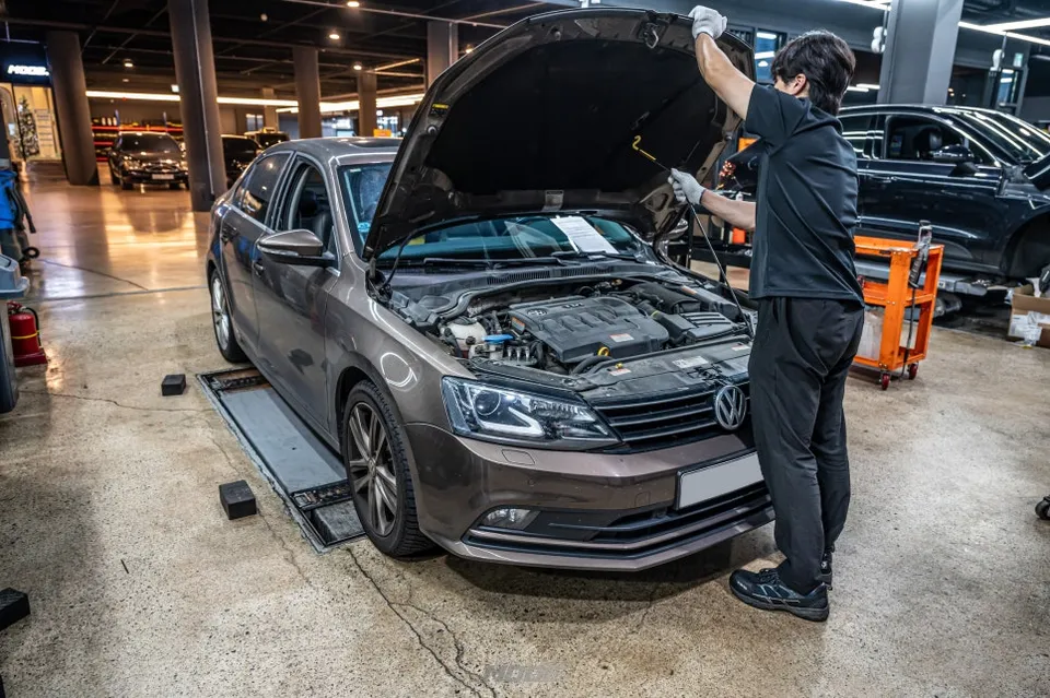 Volkswagen Jetta ambient lighting installation result