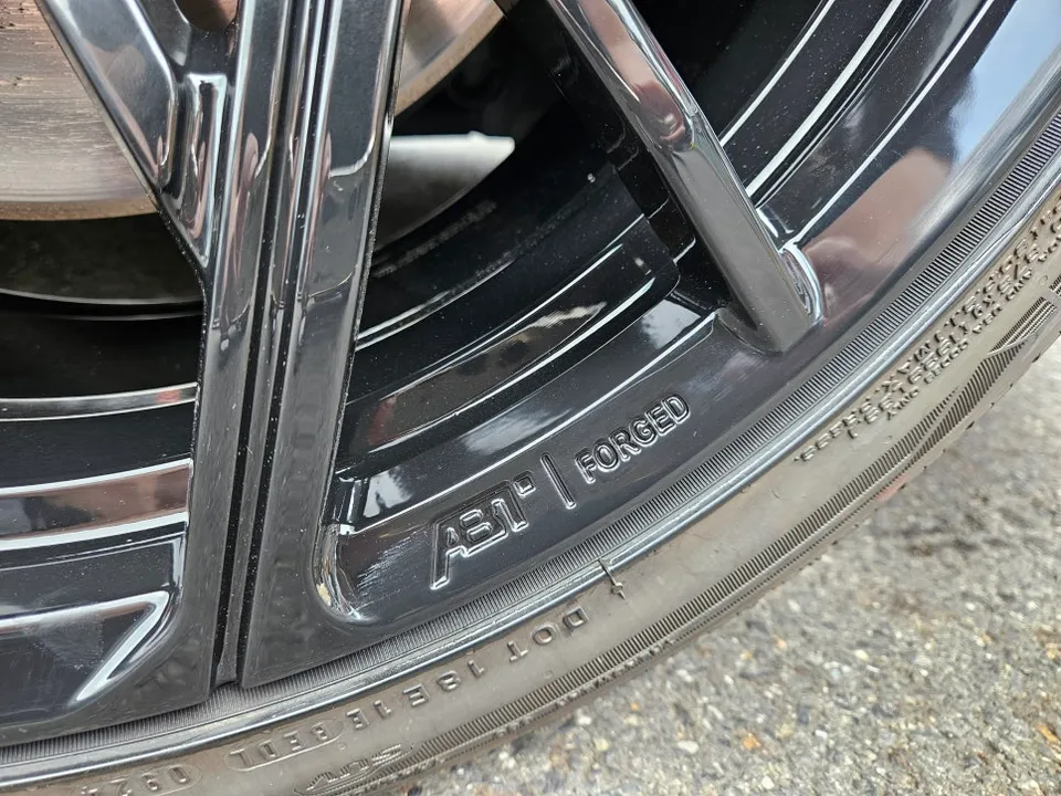 Audi A7のホイールリペア・塗装事例 施工写真 3-2