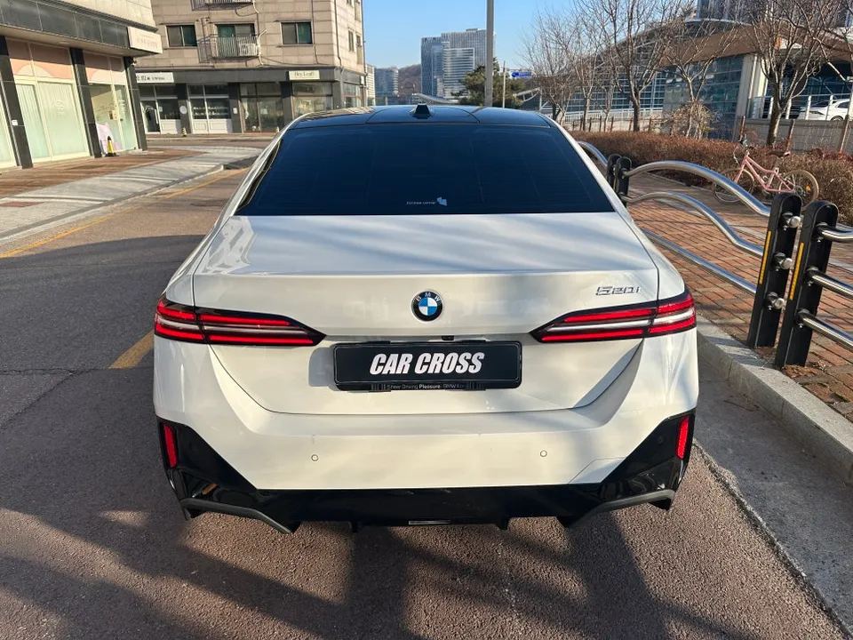 BMW 5 Series PPF施工事例|費用目安と仕上がり 施工写真 2-1