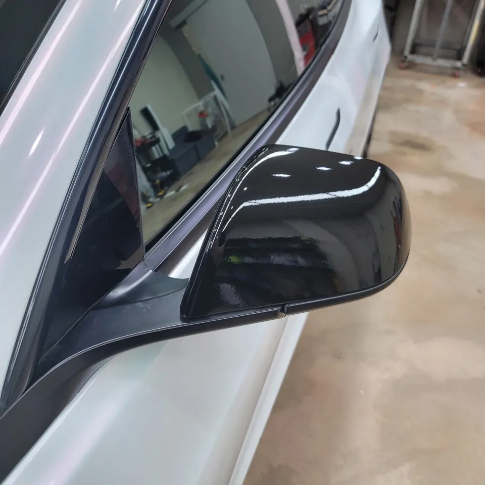 Tesla Model 3 vinyl wrap - Tesla Model 3 Vinyl Wrap Review: Diamond White Pink AX Film photo 4