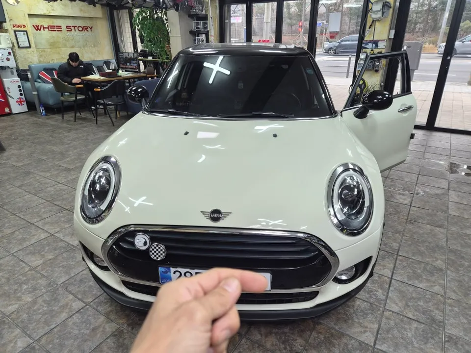 BMW MINI Cooper lighting upgrade installation result
