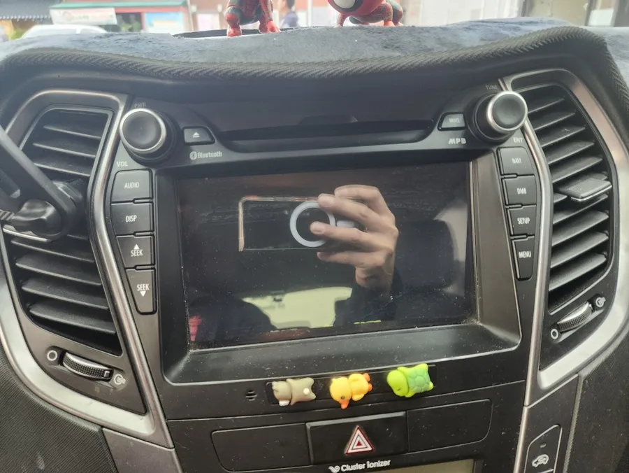 Hyundai Santa Fe DM Navigation Retrofit Review Before
