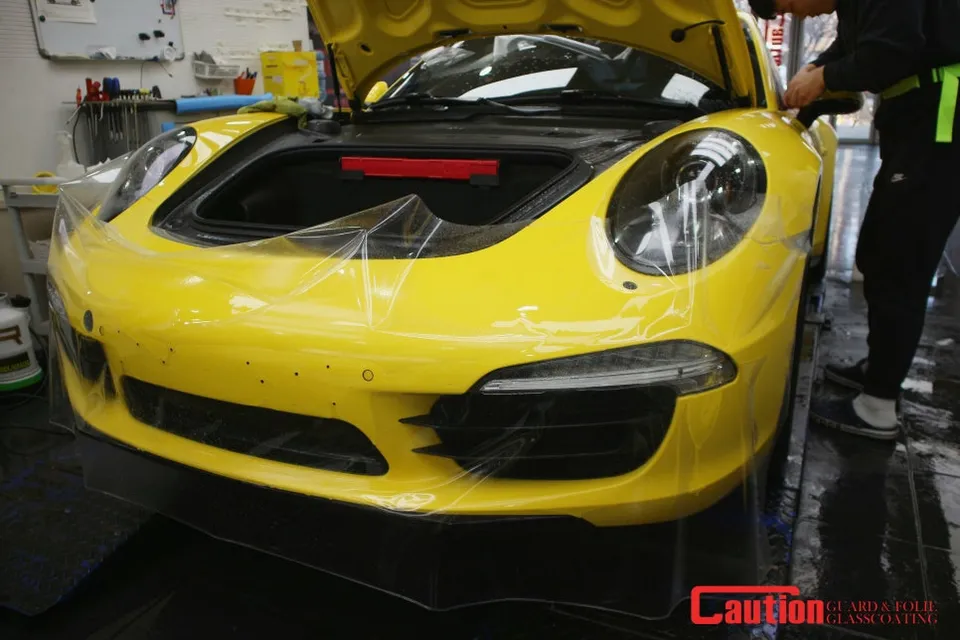ポルシェ911のPPF施工事例:費用目安と仕上がり 施工写真 3-3