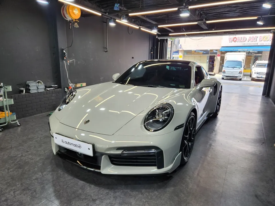 ポルシェ911のPPF施工事例|費用目安と仕上がり 施工写真 3-1