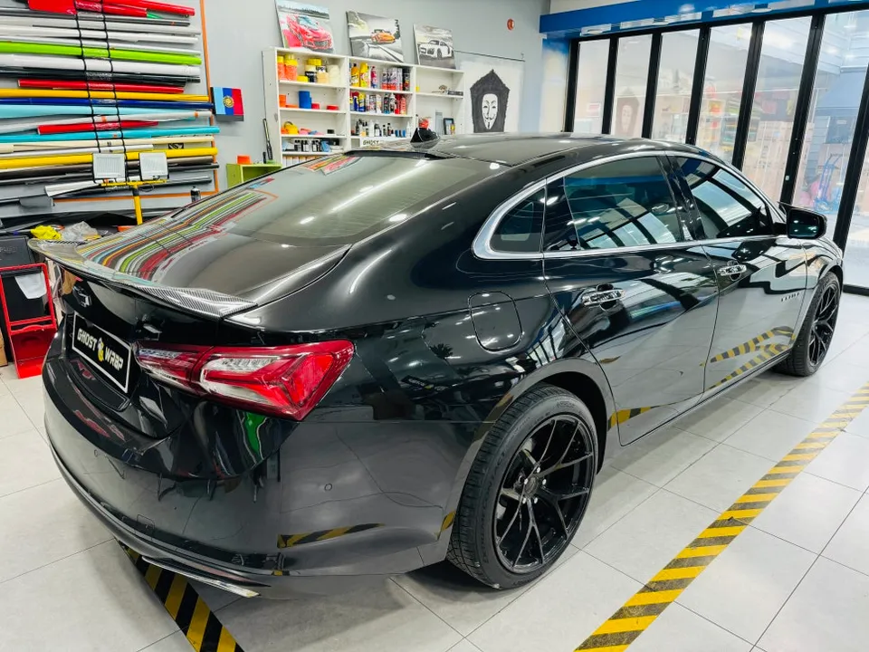 Chevrolet Malibuのカーラッピング事例|費用目安・仕上がり 施工写真 1-3