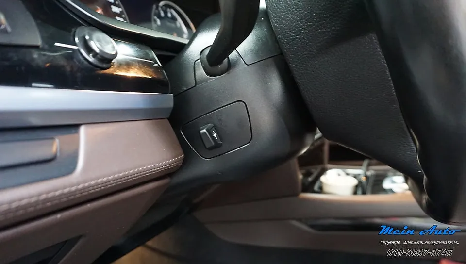 BMW 7 Series steering wheel - BMW 7 Series Steering Wheel Customization Review photo 3