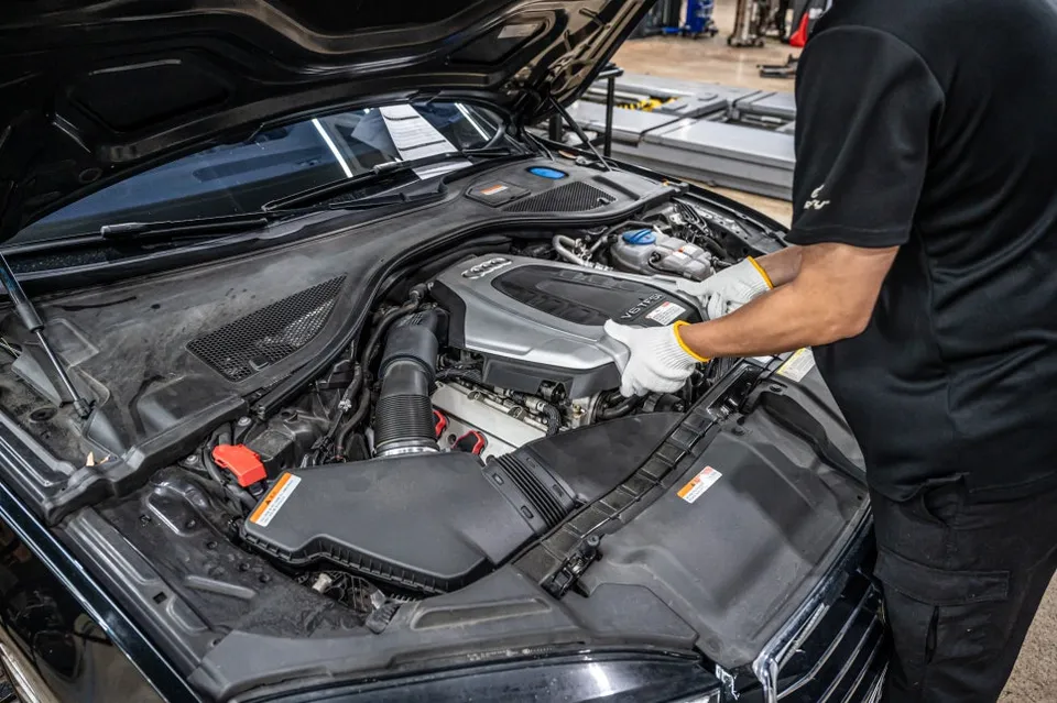 Audi A7 PPF施工事例｜費用目安と仕上がり 施工写真 1-2