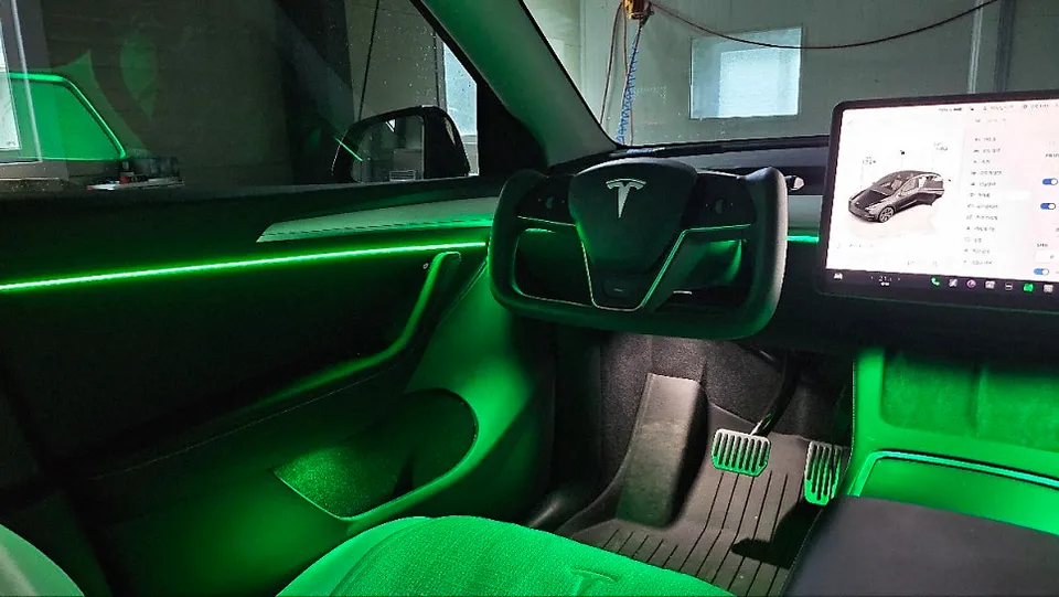 Tesla Model Y ambient lighting - Tesla Model Y Ambient Lighting Review — Cost & Results photo 3