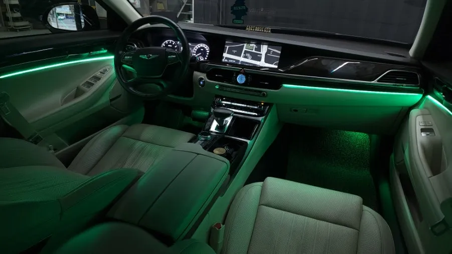 Hyundai EQ900 Ambient Lighting Review: Mood Lighting Upgrade photo 2