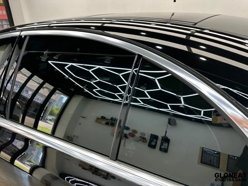 Mercedes-Benz Eクラス PPF施工事例|費用目安と仕上がり 施工写真 2-1