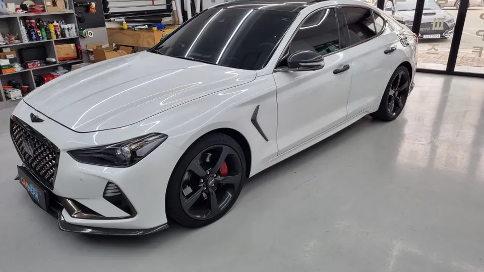 Hyundai G70 vinyl wrap - Hyundai G70 Vinyl Wrap Review — Cost & Results photo 2