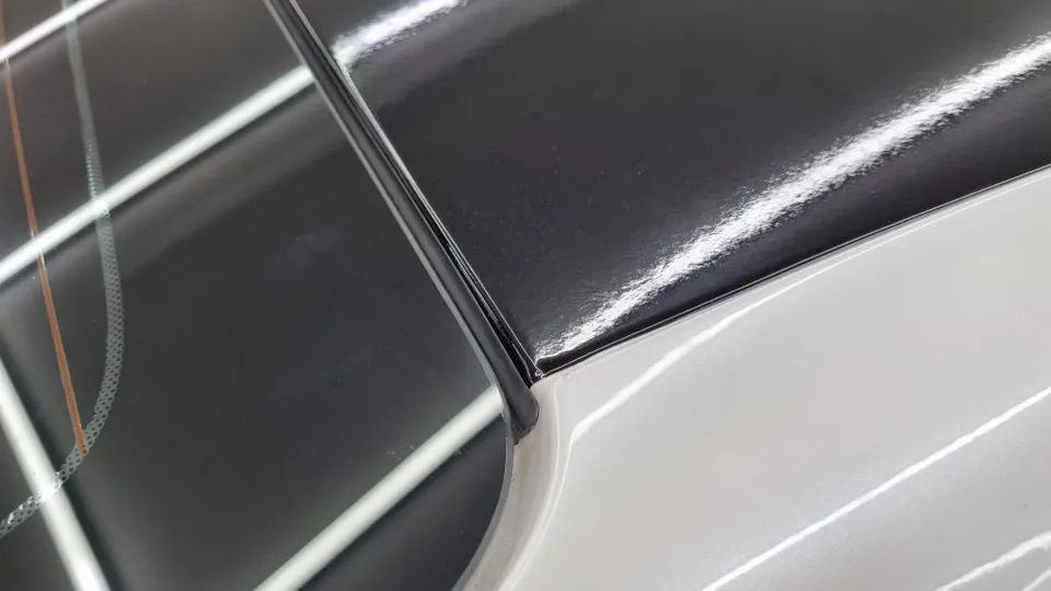 Hyundai G70のカーラッピング事例 施工写真 4-2