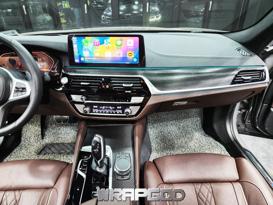 BMW 5 Series G30 Vinyl Wrap Review: Premium Interior Carbon Finis