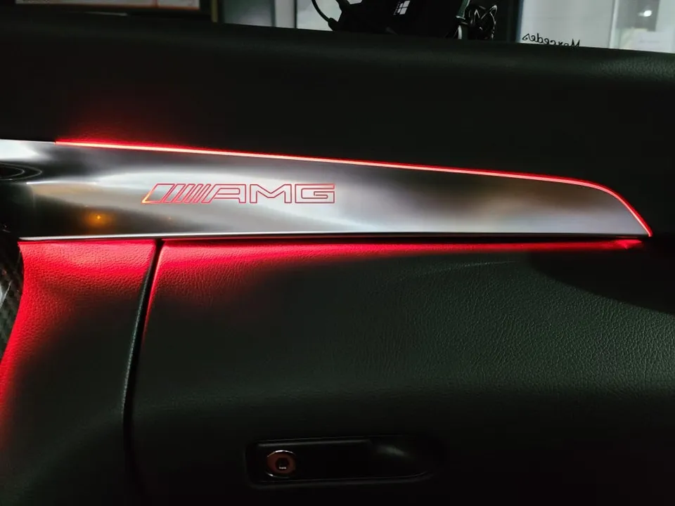 Mercedes-Benz C-Class Cabriolet ambient lighting - Mercedes-Benz C-Class Cabriolet Ambient Lighting Upgrade Review photo 5