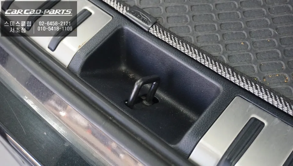 Lexus NX300h oem options - Lexus NX300h OEM Options Review - Power Tailgate Upgrade photo 4