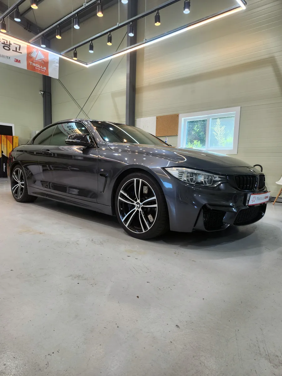 BMW 4 Series Convertible vinyl wrap - BMW 4 Series Convertible Vinyl Wrap Review - Satin Chrome Red photo 4