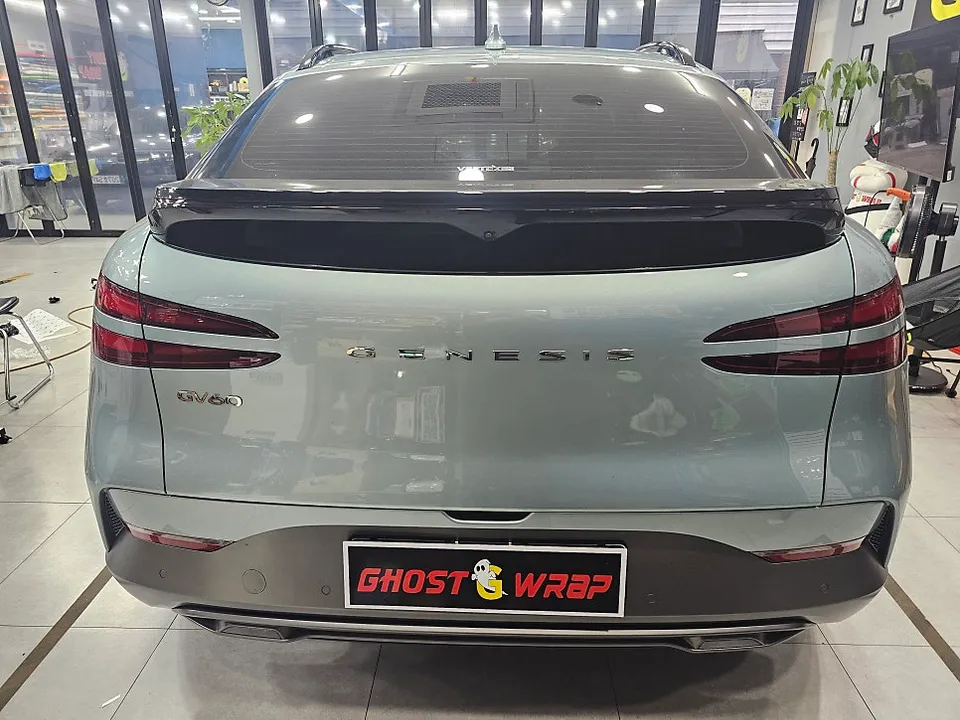 Genesis GV60のカーラッピング事例|費用目安・仕上がり 施工写真 3-2