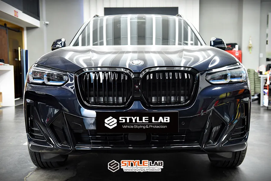 BMW iX3 vinyl wrap - BMW iX3 Vinyl Wrap Review: Enhanced Style & Protection photo 4
