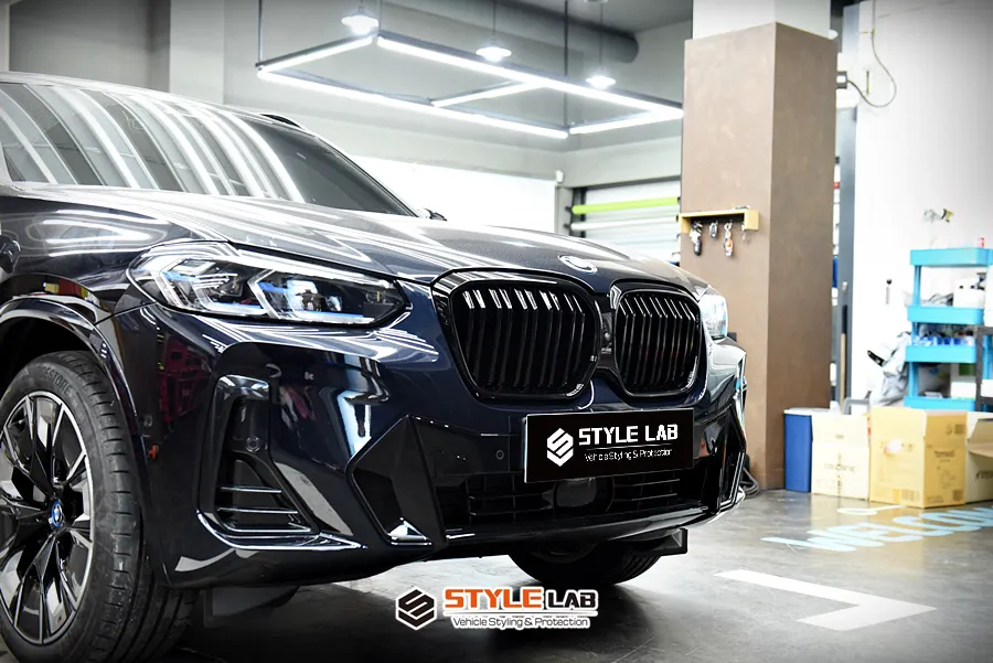 BMW iX3 vinyl wrap - BMW iX3 Vinyl Wrap Review: Enhanced Style & Protection photo 6
