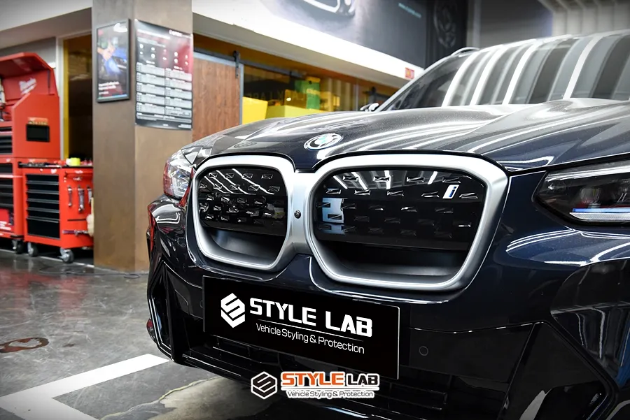 BMW iX3 vinyl wrap - BMW iX3 Vinyl Wrap Review: Enhanced Style & Protection photo 7