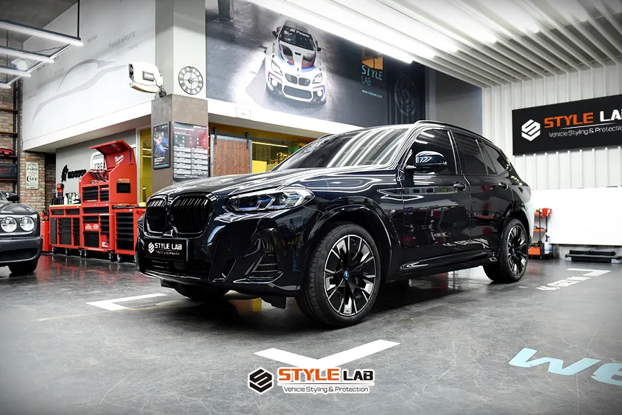 BMW iX3 Vinyl Wrap Review: Enhanced Style & Protection photo 13