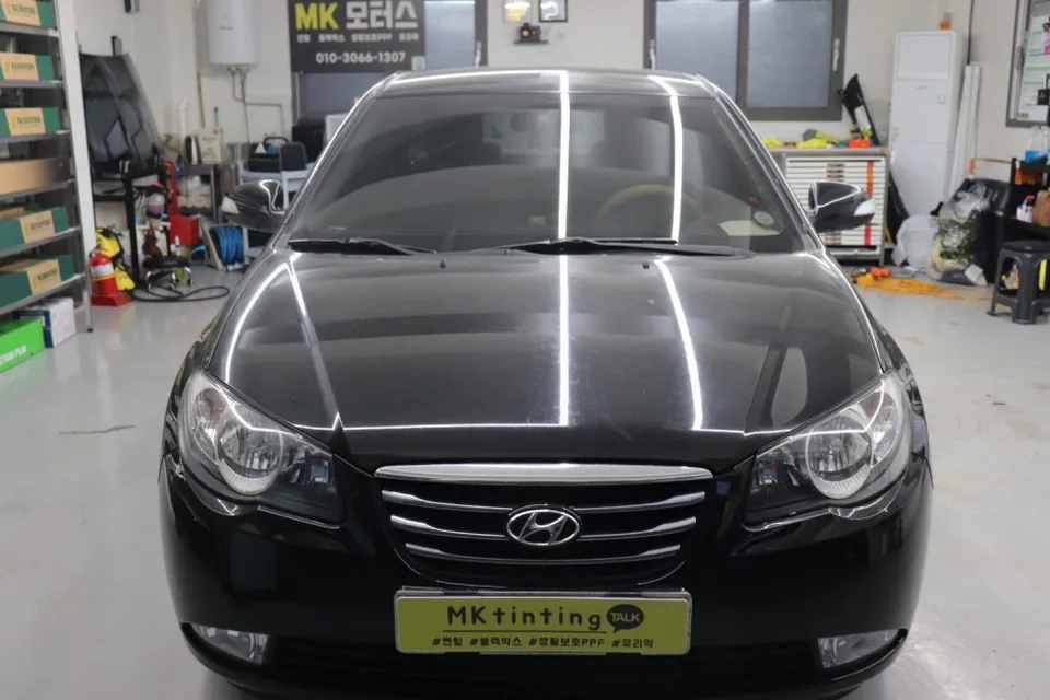 Hyundai Elantra window tinting installation result