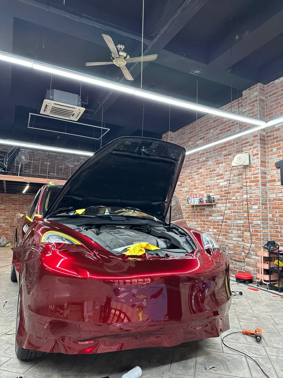 Porsche CayenneのPPF施工事例 施工写真 6