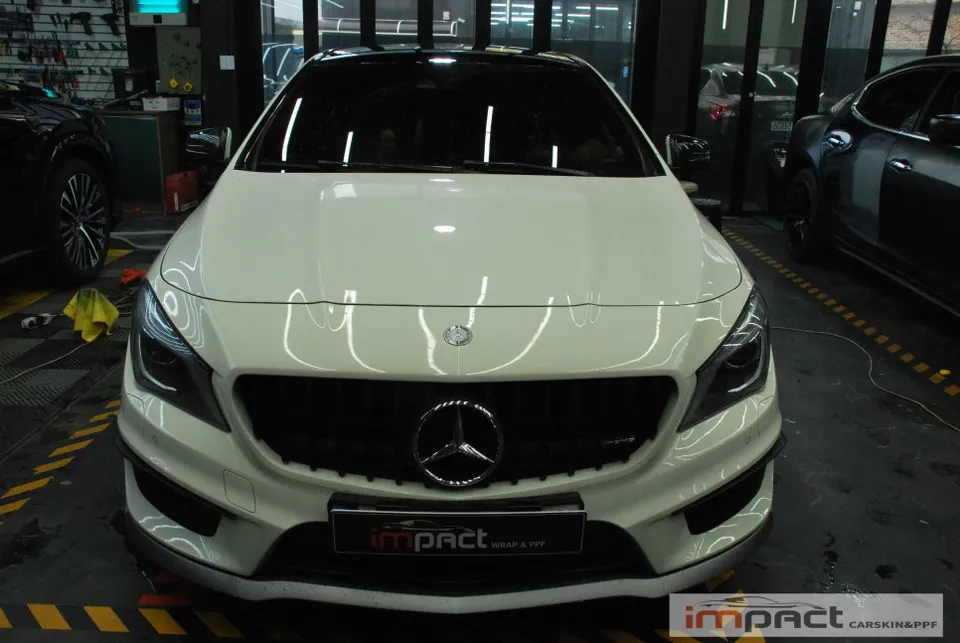 Mercedes-Benz CLAのカーラッピング事例|費用目安・仕上がり 施工写真 2-2