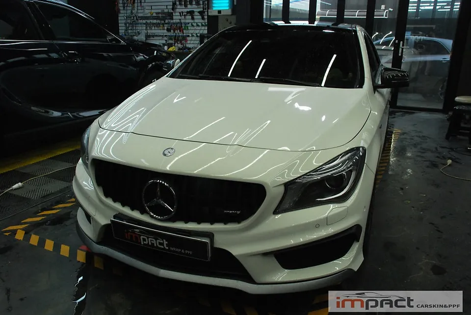 Mercedes-Benz CLAのカーラッピング事例|費用目安・仕上がり 施工写真 3-2