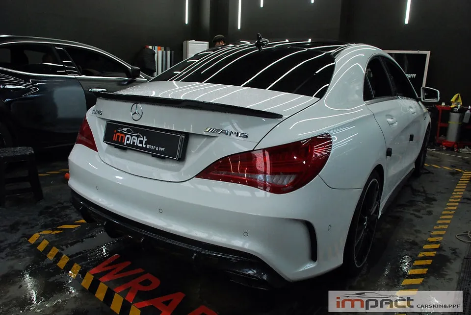 Mercedes-Benz CLAのカーラッピング事例|費用目安・仕上がり 施工写真 1-3