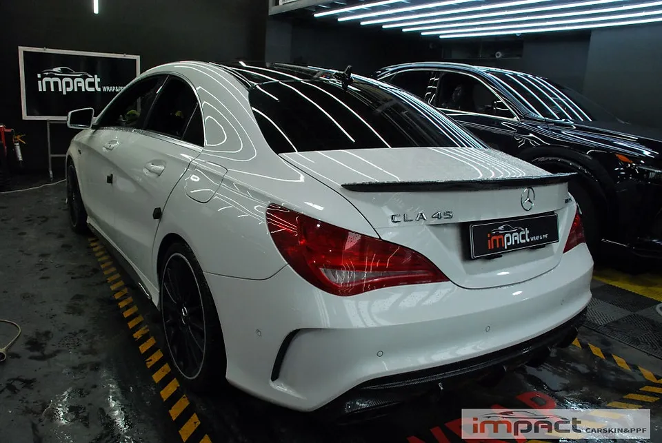 Mercedes-Benz CLAのカーラッピング事例|費用目安・仕上がり 施工写真 2-3