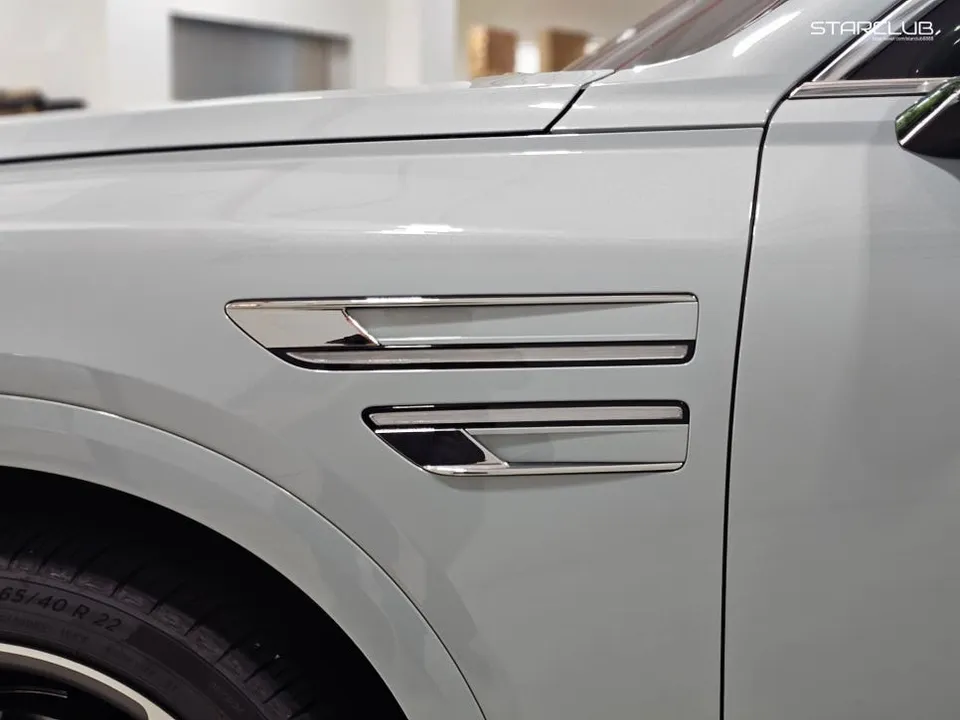 Genesis GV80 vinyl wrap - Genesis GV80 Vinyl Wrap Review: Black Edition Parts & Wrap photo 3
