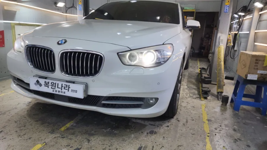 BMW 5 Series body repair - BMW 5 Series Body Repair & Painting Review — Cost & Results photo 3