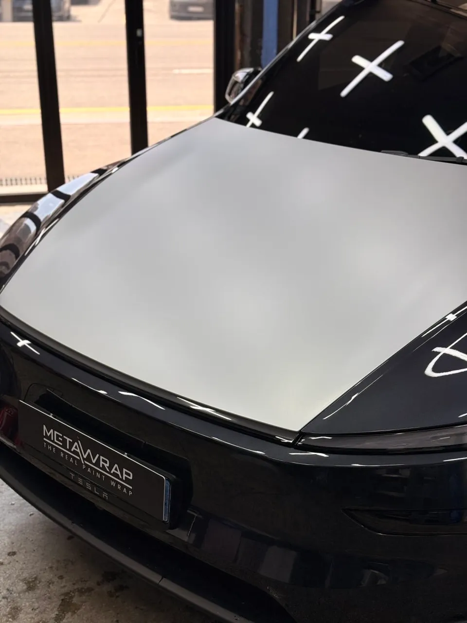 Tesla Model 3 PPF施工事例|カラーチェンジで個性を演出 施工写真 2-3