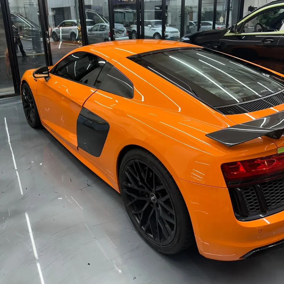 Audi R8のPPF施工事例|費用目安と仕上がり 施工写真 1-1