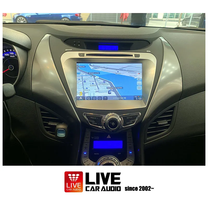 Hyundai Elantra MDのAndroid Auto・CarPlay取付事例 施工写真 2-1