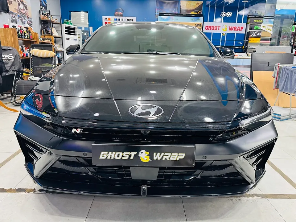 Hyundai Elantra Nのカーラッピング事例|費用目安・仕上がり 施工写真 3-2