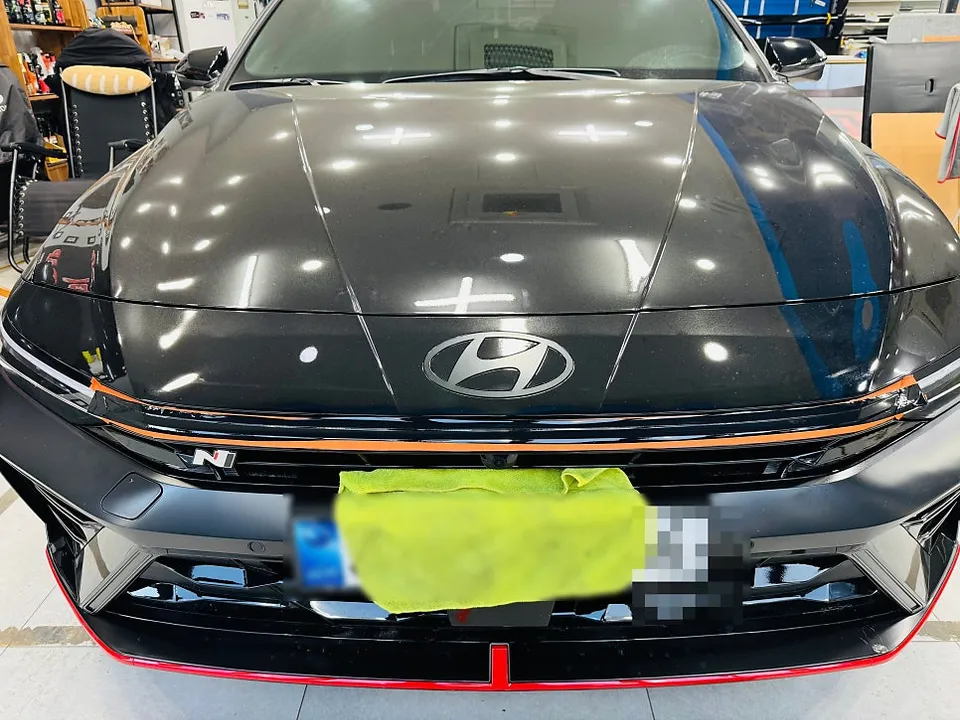 Hyundai Elantra Nのカーラッピング事例|費用目安・仕上がり 施工写真 1-3
