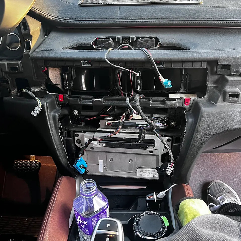 BMW X6 F16 android system - BMW X6 Android Head Unit Upgrade: Visual Impact & Performance photo 5