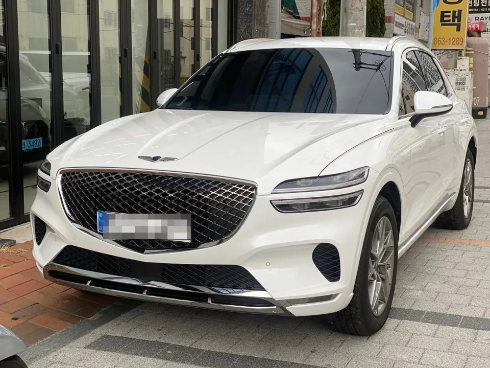 Hyundai GV70のPPF施工事例|費用目安と仕上がり 施工写真 1-2
