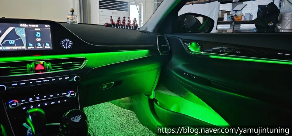 Hyundai Grandeur IG ambient lighting - Hyundai Grandeur IG Ambient Lighting Review: Cost & Results photo 5