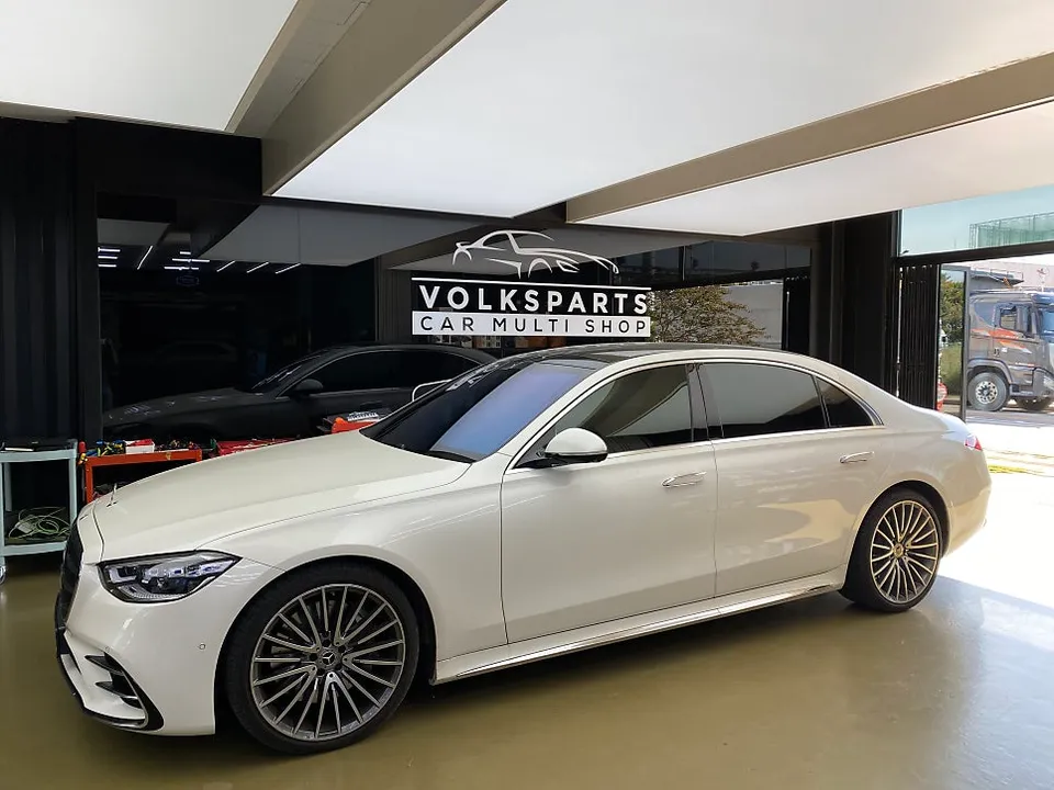 Mercedes-Benz S-Class W223 interior customization review