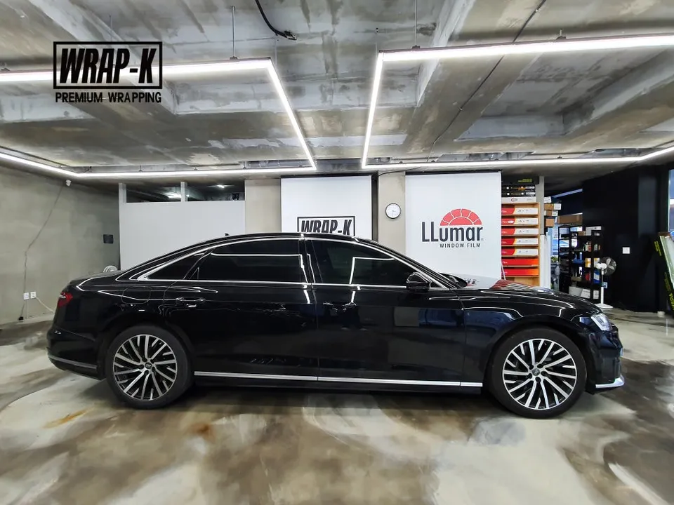 Audi A8 vinyl wrap - Audi A8 Vinyl Wrap Review: High Gloss Transformation photo 4