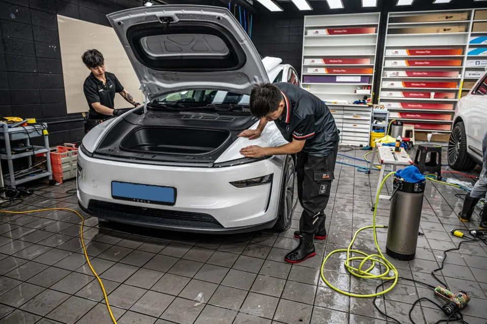 Tesla Model Y PPF施工事例｜費用目安と仕上がり 施工写真 4-2