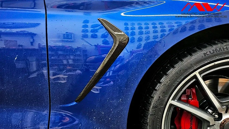 Genesis G70 interior customization - Genesis G70 Interior Customization Review: Carbon Wrap Results photo 3