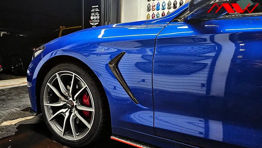 Genesis G70 interior customization - Genesis G70 Interior Customization Review: Carbon Wrap Results photo 4